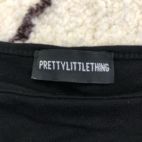 Pretty Little Thing Black Square Neck Crop Top - Picture 4 of 4